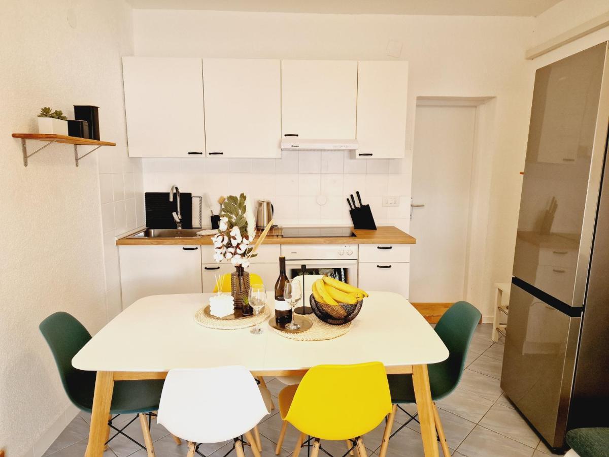 Apartment Melani Vir Esterno foto