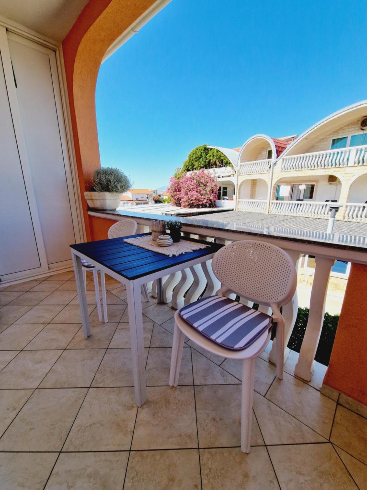 Apartment Melani Vir Esterno foto