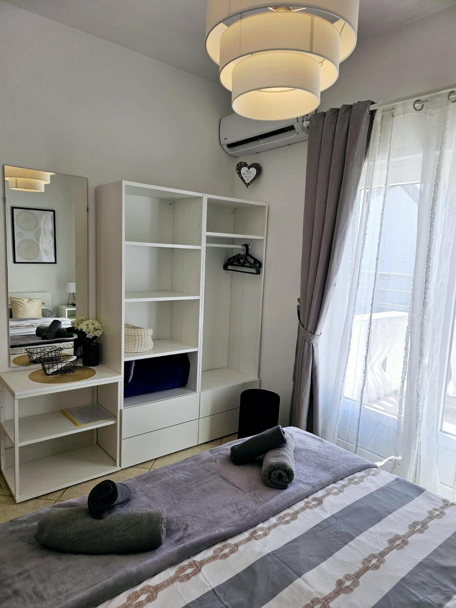 Apartment Melani Vir Esterno foto