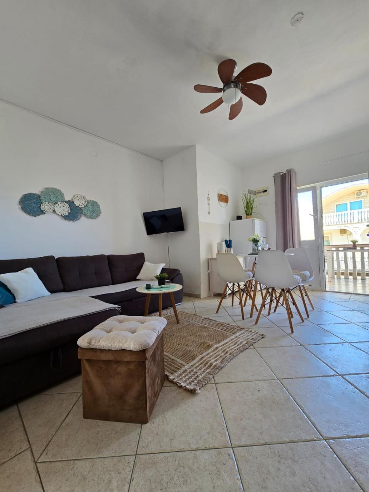 Apartment Melani Vir Esterno foto