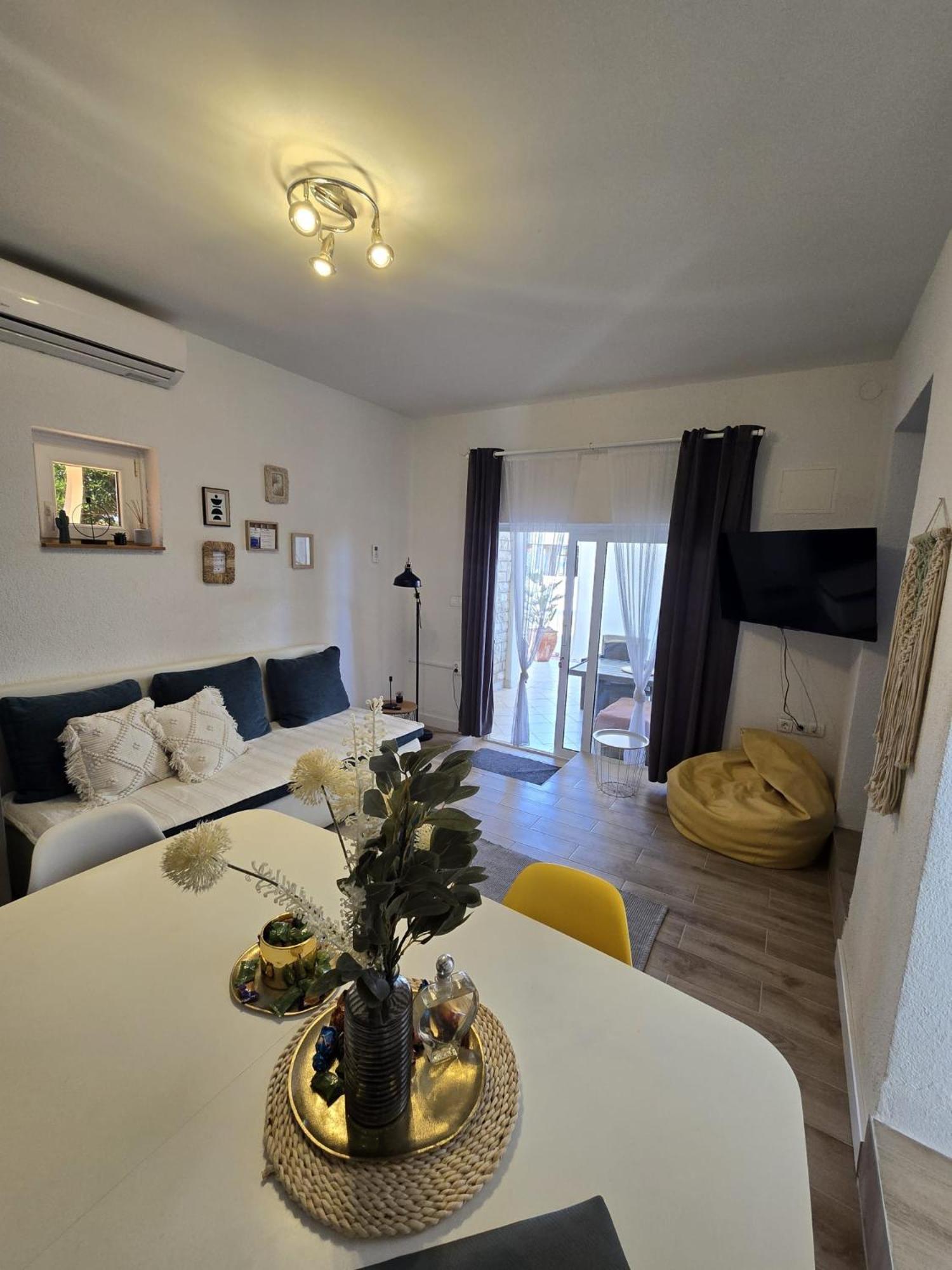 Apartment Melani Vir Esterno foto